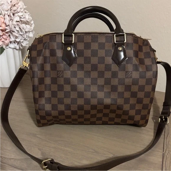 Louis Vuitton Speedy 30 LOUIS VUITTON
Damier Canvas Speedy Bandouliere 30 - Picture 4 of 9
